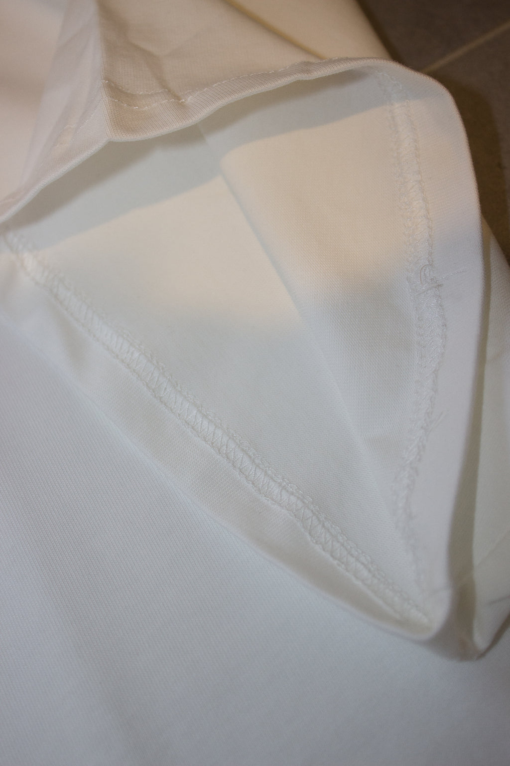 MAUA Essential Tee – Regular Silhouette