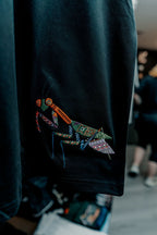 Black Pray Mantis Heavyweight Tee