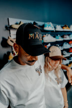 Maji trucker hat