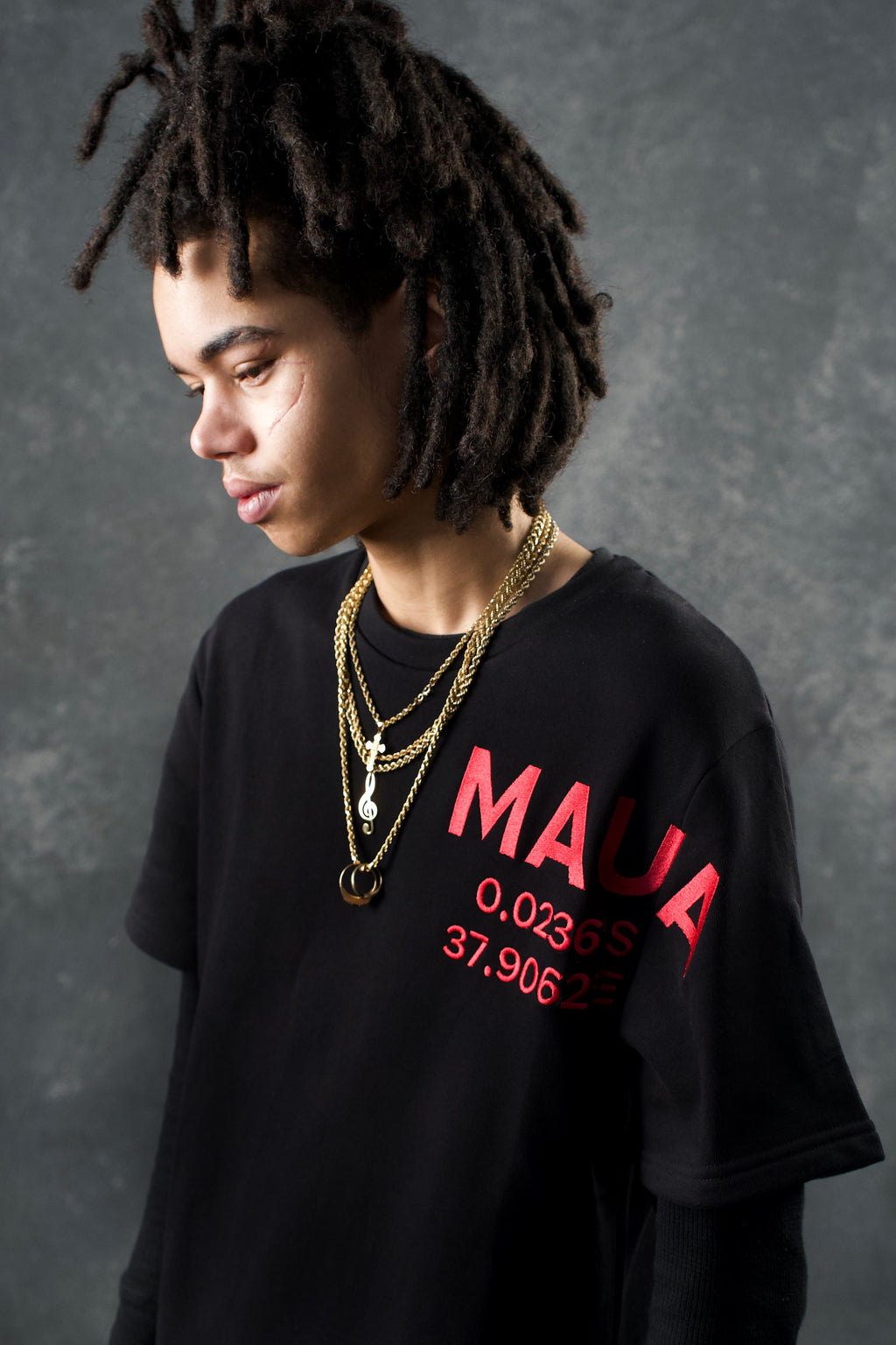 MAUA 400 GSM Terry Cotton Tee – Black / Pink Embroidery